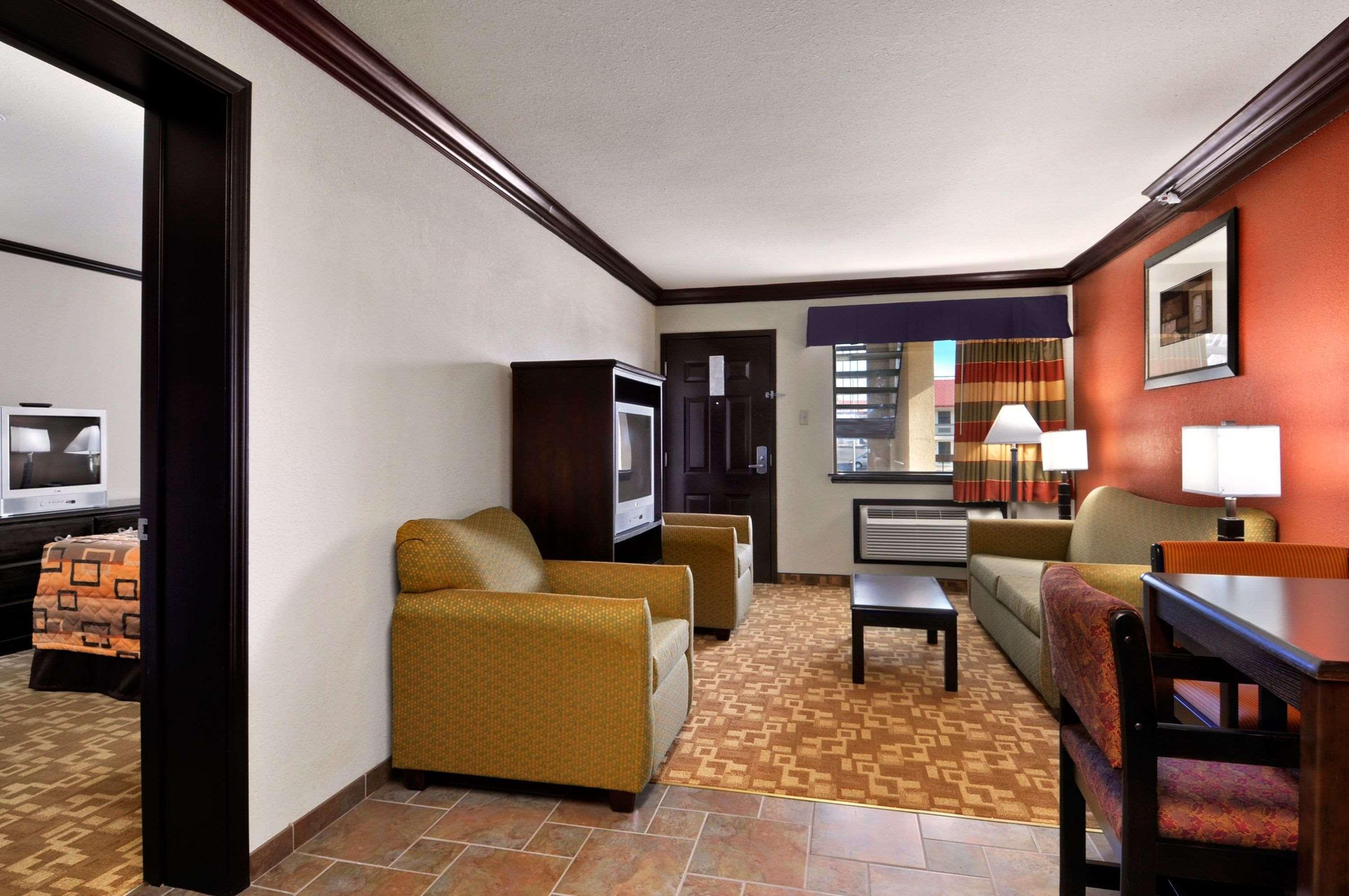 Days Inn By Wyndham Oklahoma City/Moore Buitenkant foto