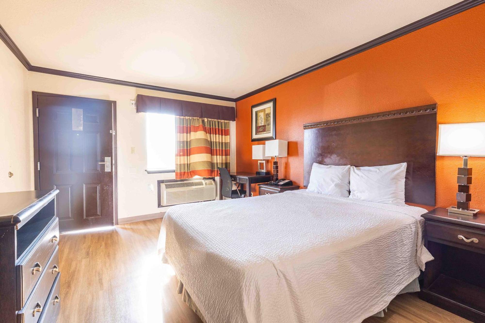 Days Inn By Wyndham Oklahoma City/Moore Buitenkant foto